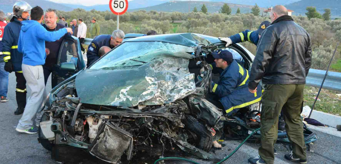 Τροχαίο ατύχημα στον δρόμο Δευτεράς - Ψιμολόφου – Σύγκρουση δύο οχημάτων – Απεγκλωβισμός του ενός οδηγού